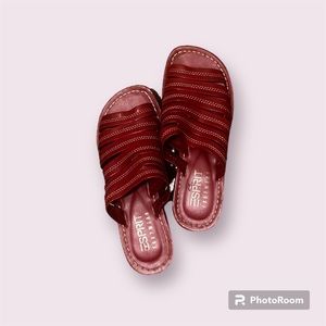 Cutest Esprit Red Platform Sandals